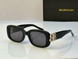 Picture of Balenciga Sunglasses _SKUfw55559959fw